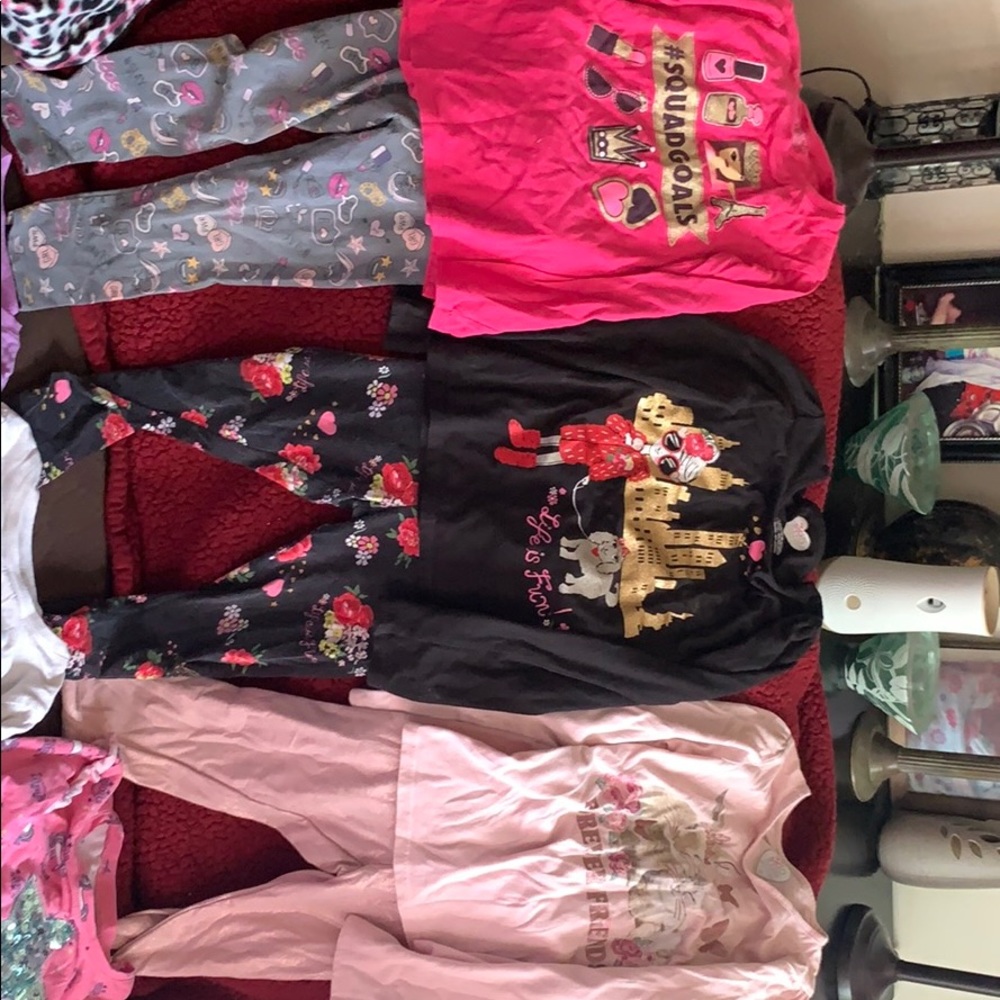 Bundle of girls outfits